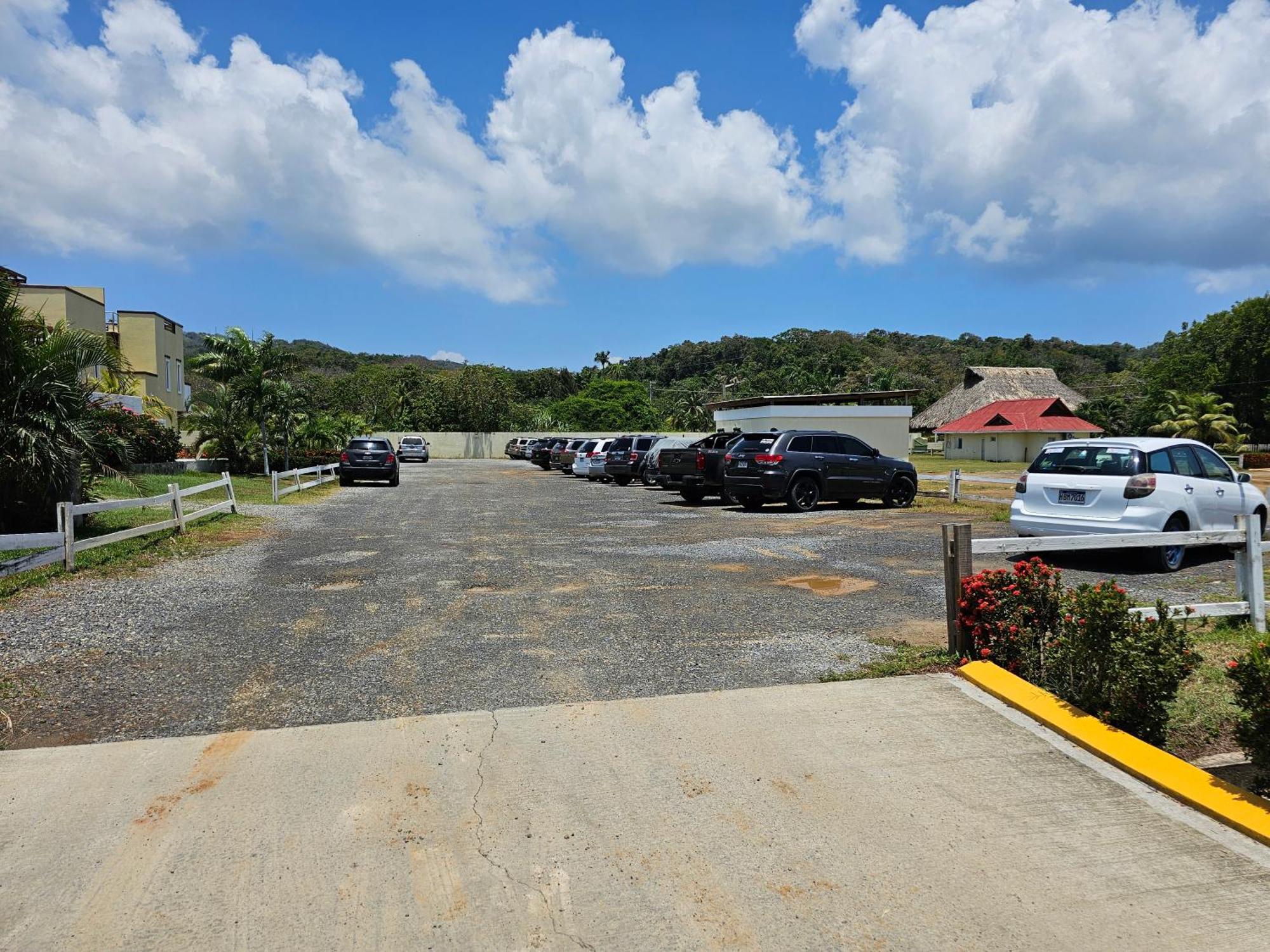 Las Palmas Joliet Corozal  ภายนอก รูปภาพ