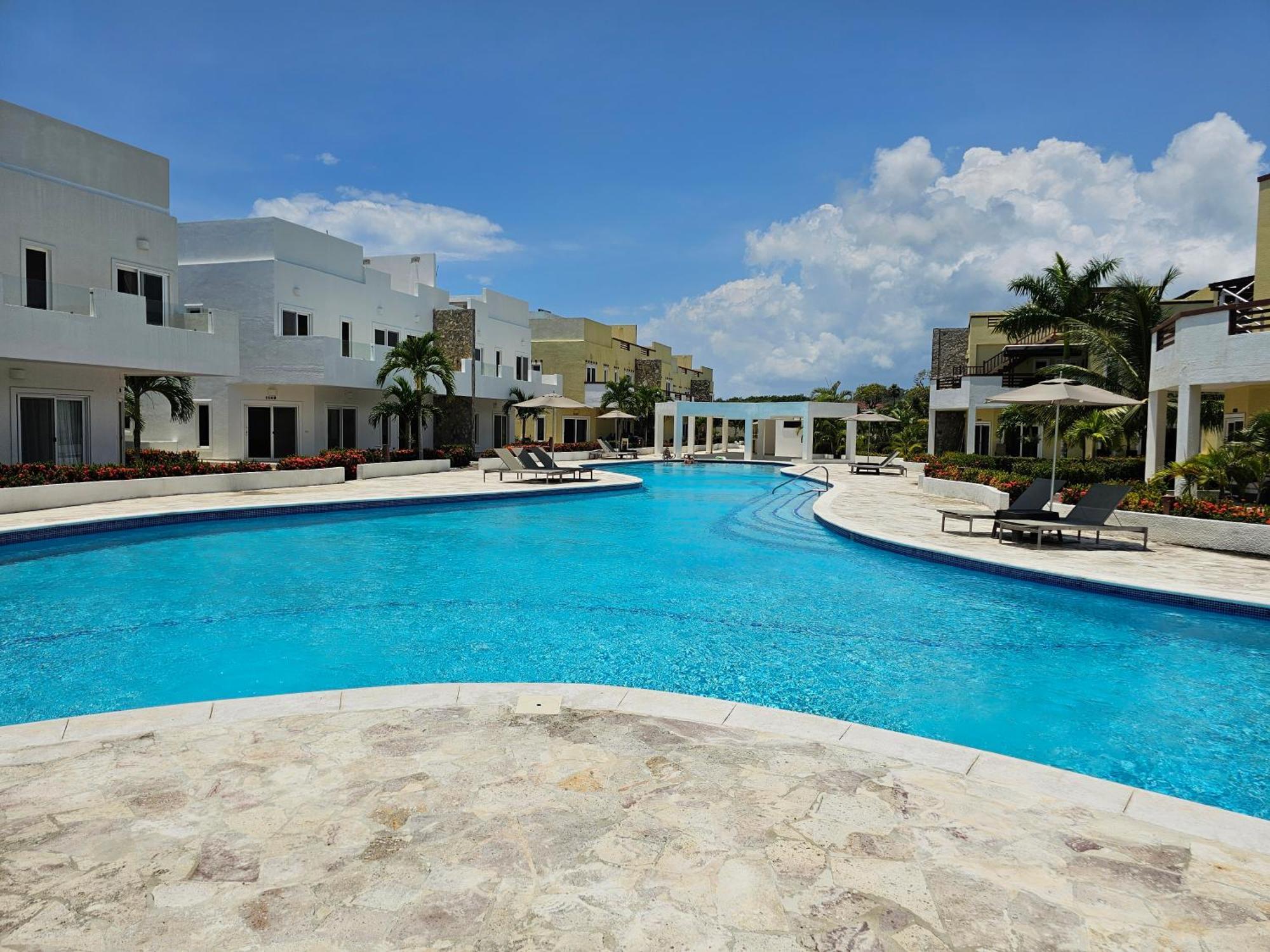 Las Palmas Joliet Corozal  ภายนอก รูปภาพ